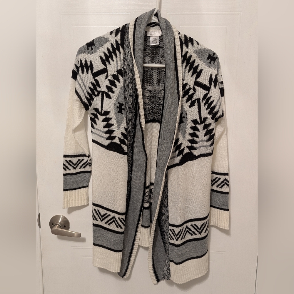 Long Cardigan, White and Black, Size Small